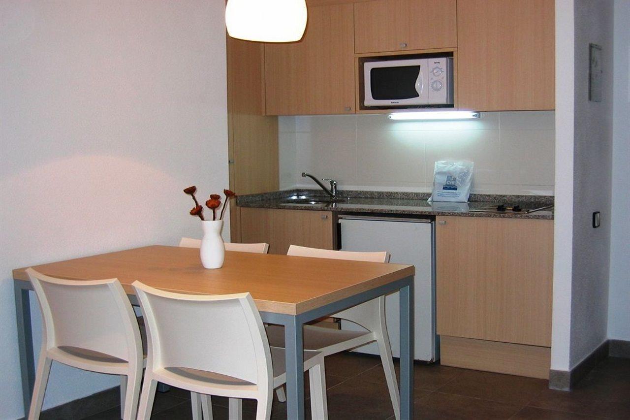 Apartaments Cye Salou Zimmer foto